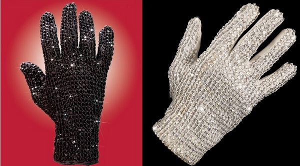 Перчатки Майкла Джексона с кристаллами Swarovski
